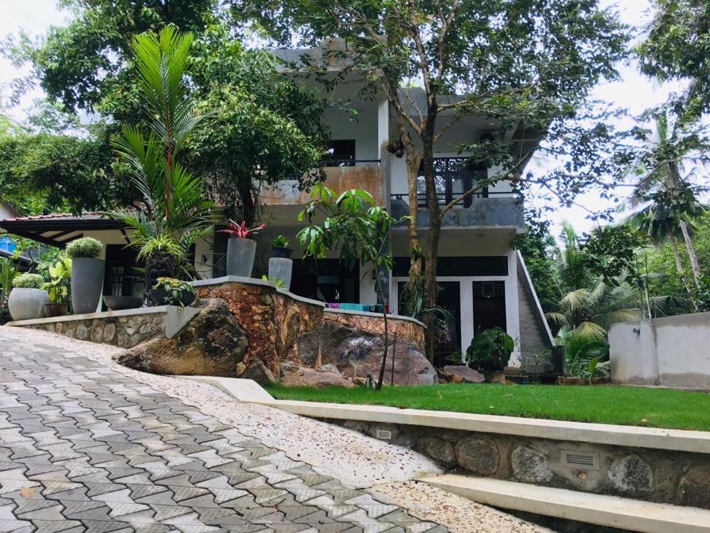 Center Point Villa Unawatuna Luaran gambar