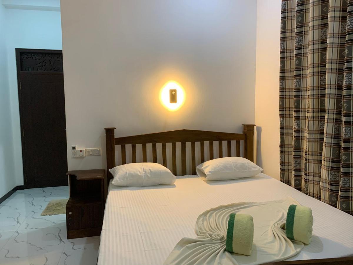 Center Point Villa Unawatuna Luaran gambar