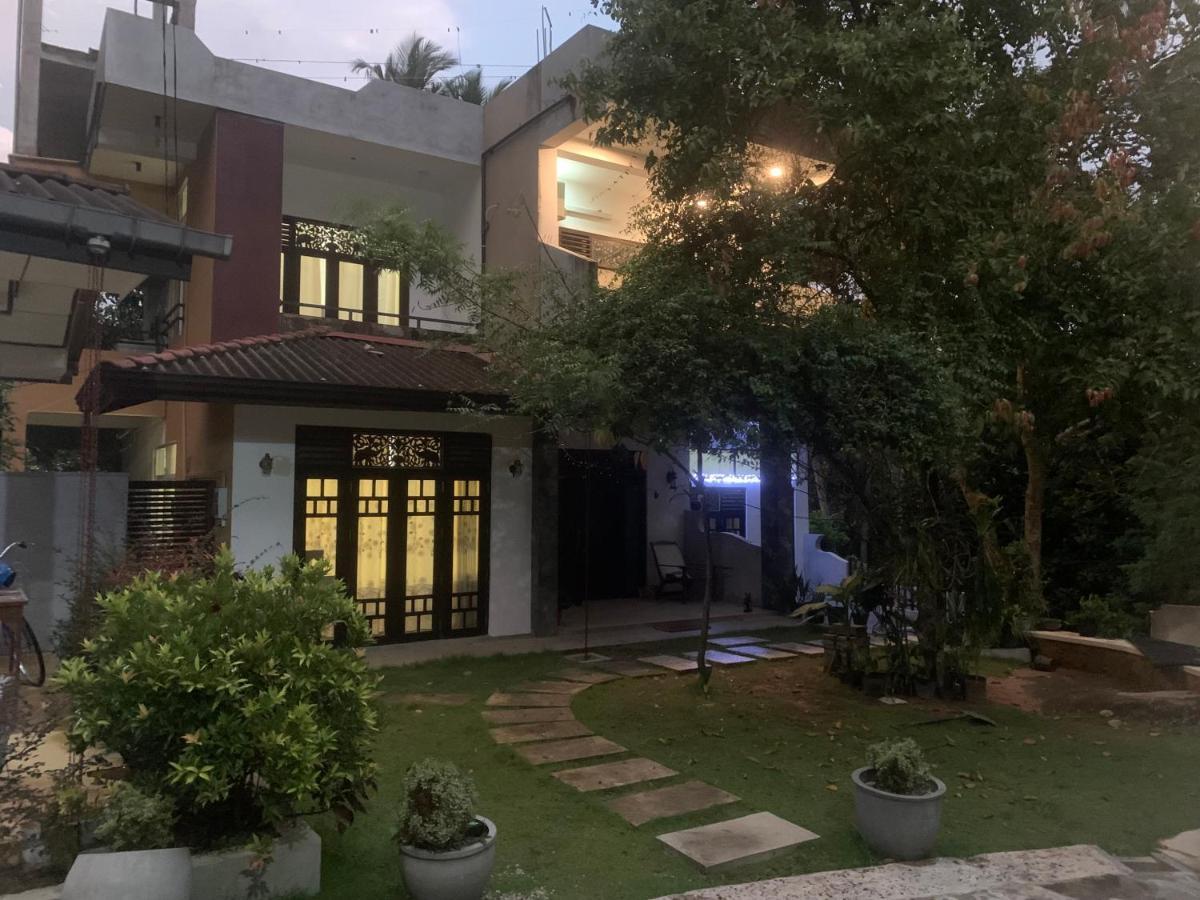 Center Point Villa Unawatuna Luaran gambar